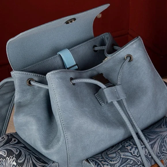 Wrangler Vintage Floral Tooled Backpack - Blue Jean - Picture 4 of 6